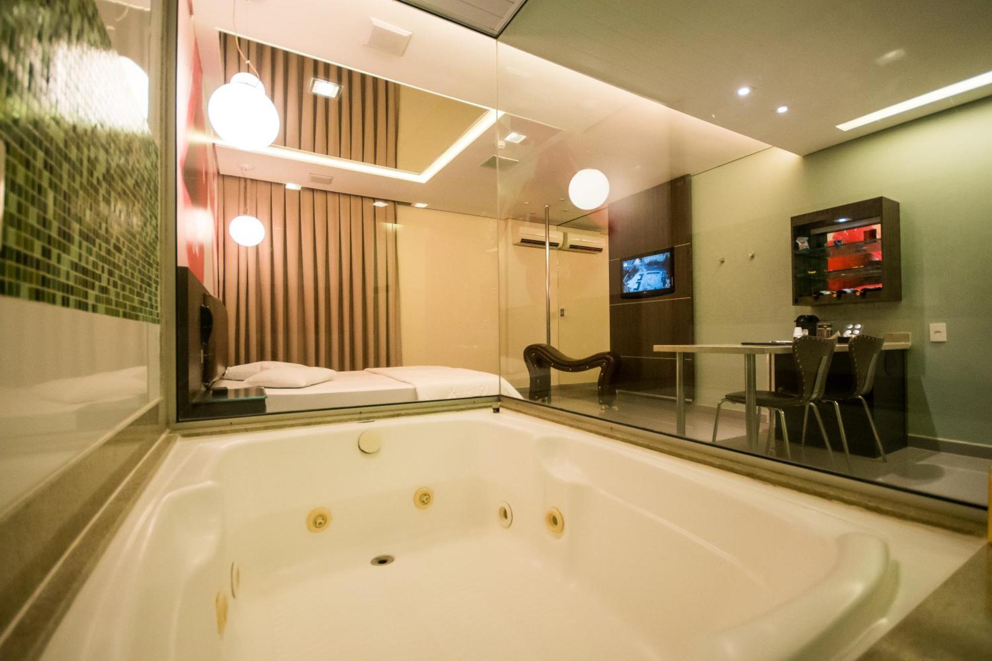Vitara Motel (Adults Only) Taboão da Serra Екстериор снимка